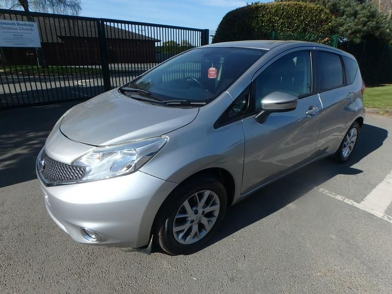 Used Nissan Note Acenta Premium 90 HP (66 kW) 2013 Silver MPV