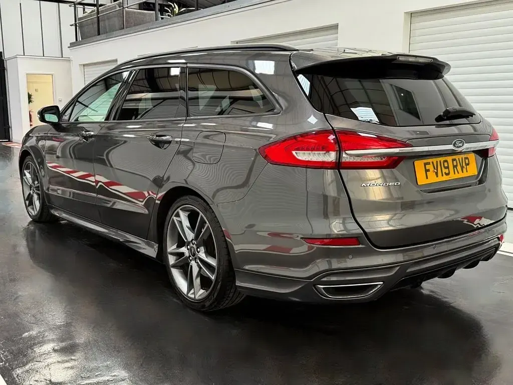 Used Ford Mondeo ST-Line 2019 Grey Estate