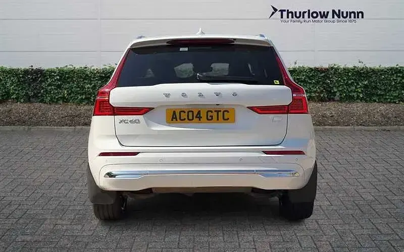 Used Volvo XC60 Ultimate 455 HP (334 kW) 2022 White SUV