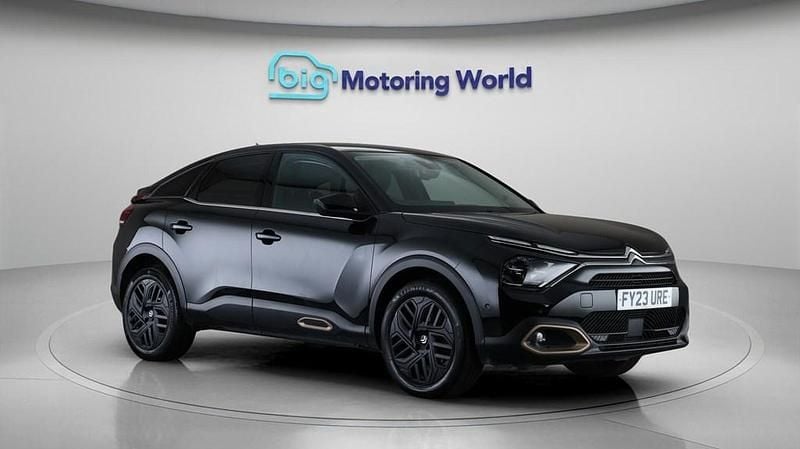 Used Citroën C4 PureTech 130 HP (95 kW) 2023 Black SUV