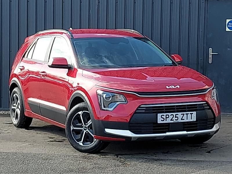 Used Kia Niro 127 HP (93 kW) 2025 Red SUV