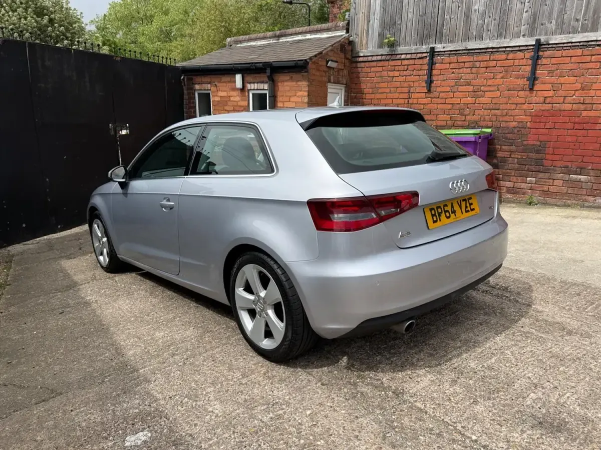 Used Audi A3 Sport 110 HP (80 kW) 2015 Silver Hatchback