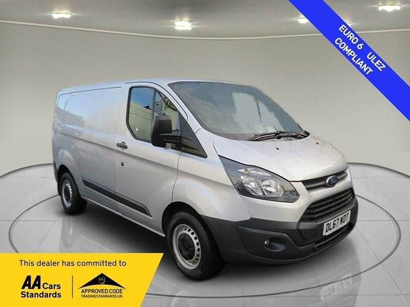 Used Ford Transit Custom Limited 130 HP (95 kW) 2017 Silver Van