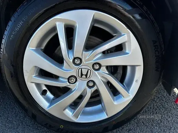 Begagnad Honda Jazz SE 2016 Röd Halvkombi