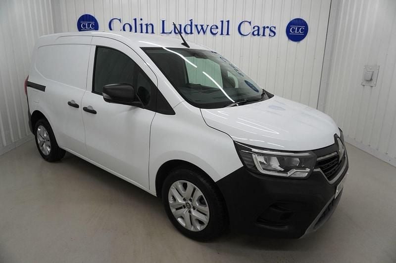 White Used 2023 Renault Kangoo MPV | £13,750 (Expensive) - Image 1/4