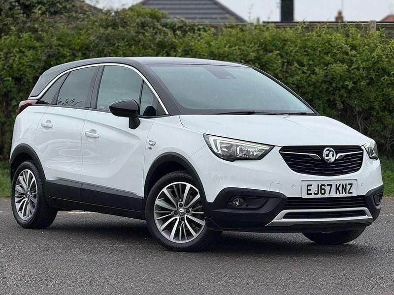 Used Vauxhall Crossland X Elite 130 HP (95 kW) 2017 White SUV
