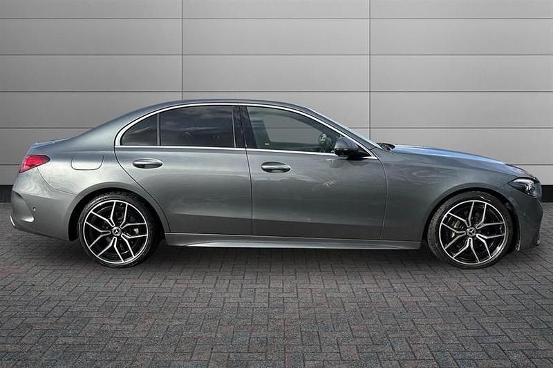 Used Mercedes C220 AMG Line Premium Plus 200 HP (147 kW) 2024 Grey Sedan