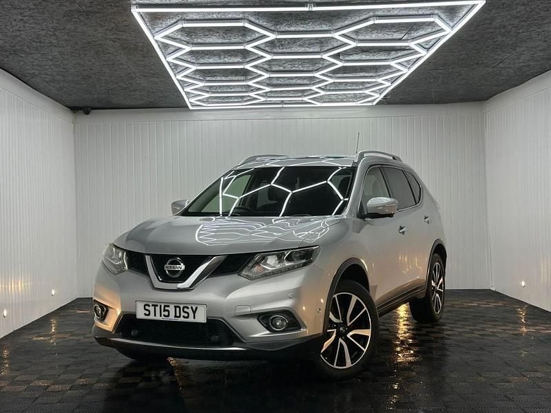 Used Nissan X-Trail Tekna 130 HP (95 kW) 2015 Silver SUV