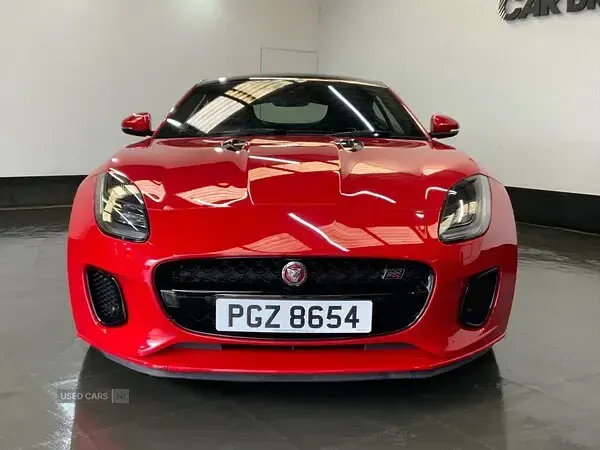 Used Jaguar F-Type Chequered Flag 340 HP (250 kW) 2020 Red Coupe