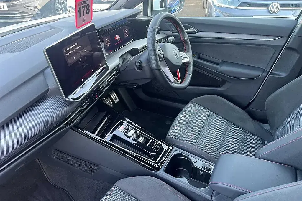 Used VW Golf VIII GTI 265 HP (194 kW) 2025