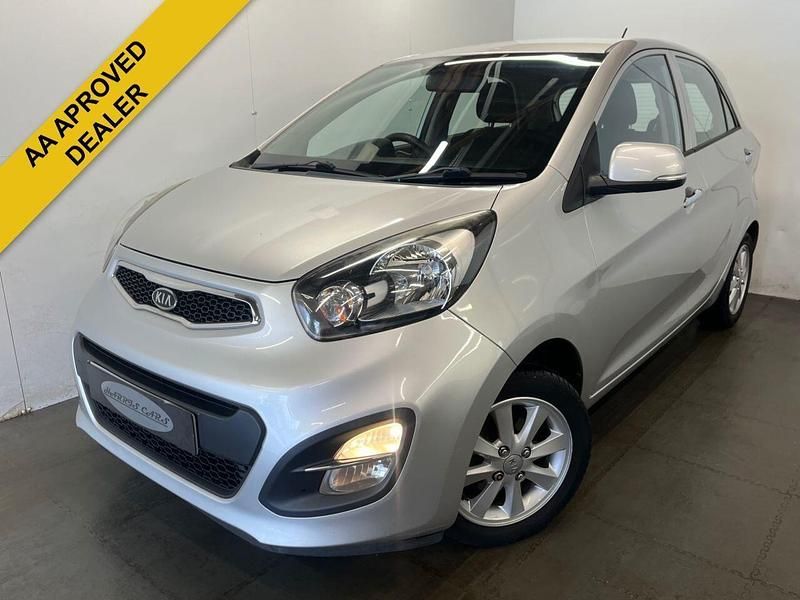 Used Kia Picanto 84 HP (61 kW) 2014 Silver Hatchback