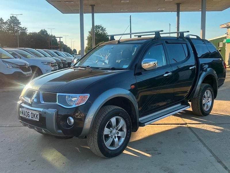 Black Used 2006 Mitsubishi L200 Pickup | £4,750 (Fair price) - Image 1/4