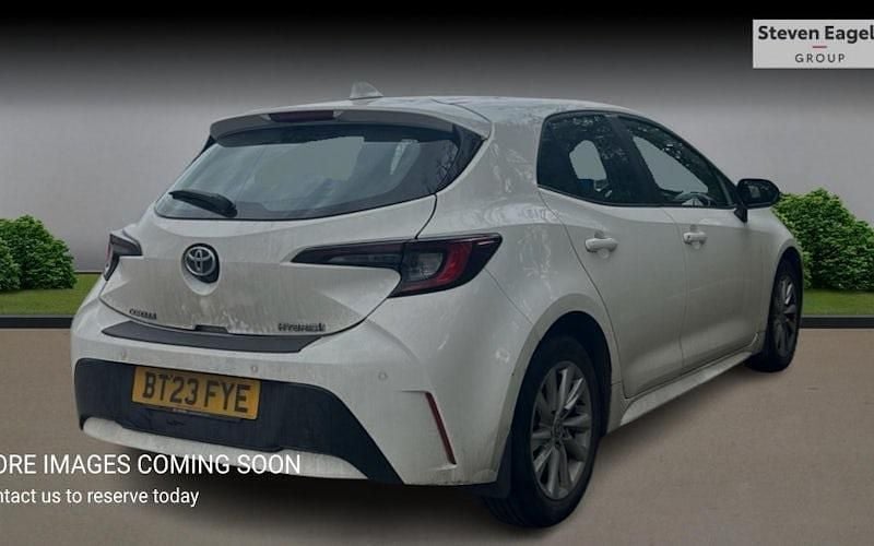 Used Toyota Corolla 140 HP (102 kW) 2026 Hatchback