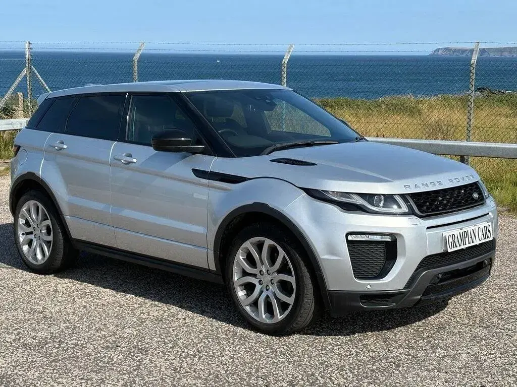 Used Land Rover Range Rover evoque HSE Dynamic 180 HP (132 kW) 2018 Silver SUV