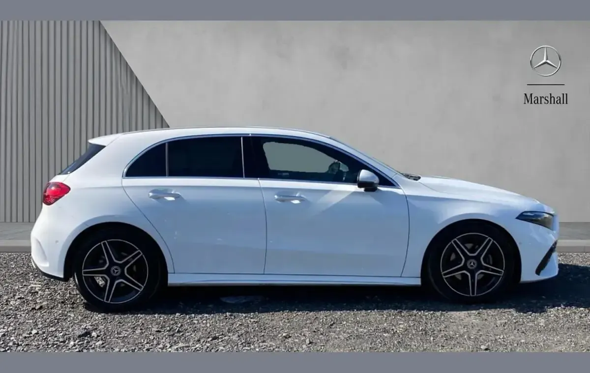Used Mercedes A180 Executive 134 HP (98 kW) 2025 White Hatchback