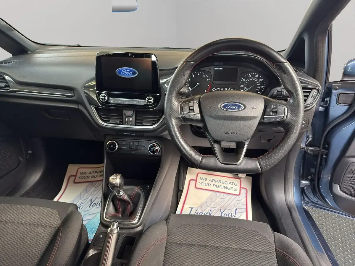 Begagnad Ford Fiesta ST-Line 125 HK (91 kW) 2019 Blå Halvkombi