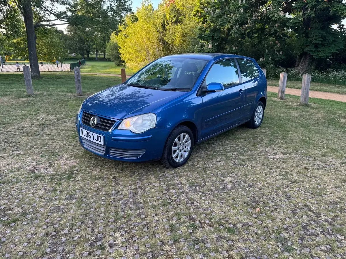 Used VW Polo SE 75 HP (55 kW) 2006 Blue Hatchback