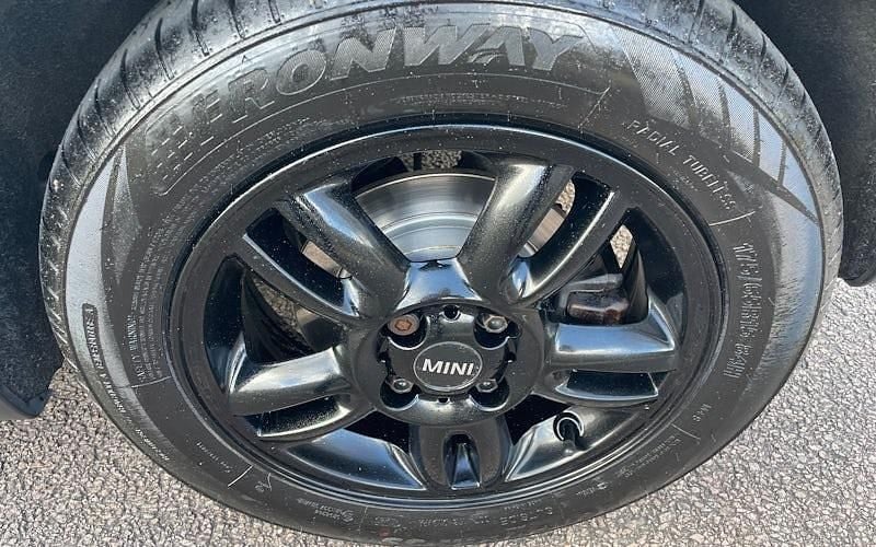 Used Mini ONE 98 HP (72 kW) 2015 Hatchback