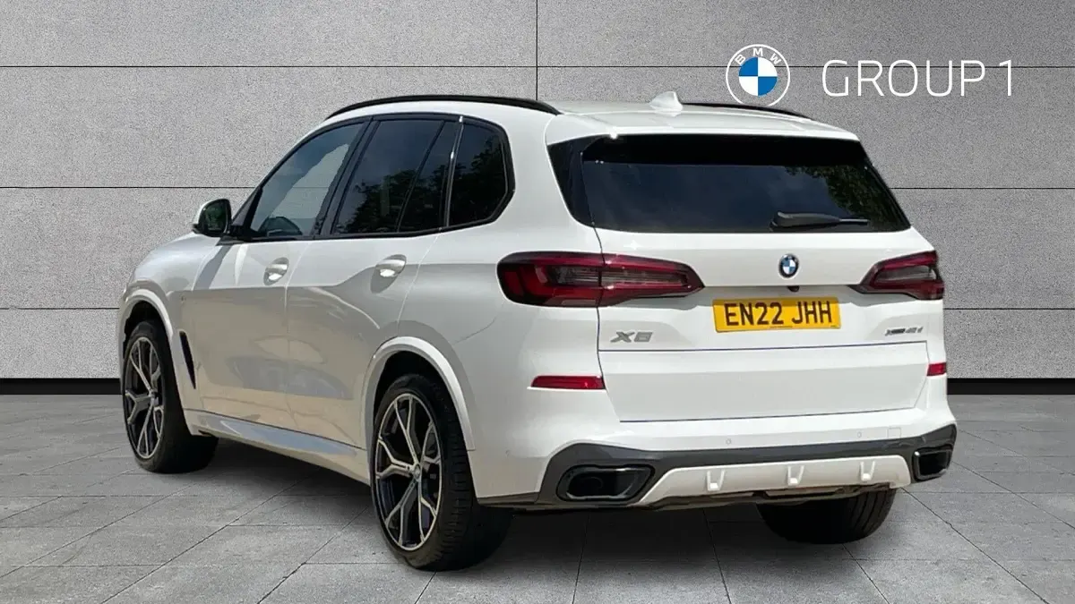 Used BMW X5 M Sport 340 HP (250 kW) 2022 White SUV