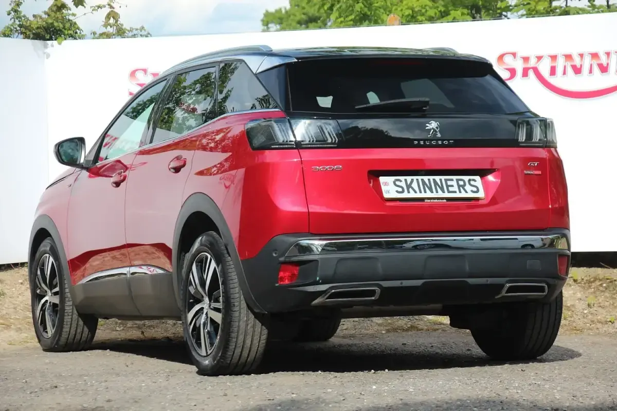 Used Peugeot 3008 GT 129 HP (94 kW) 2023 Red SUV