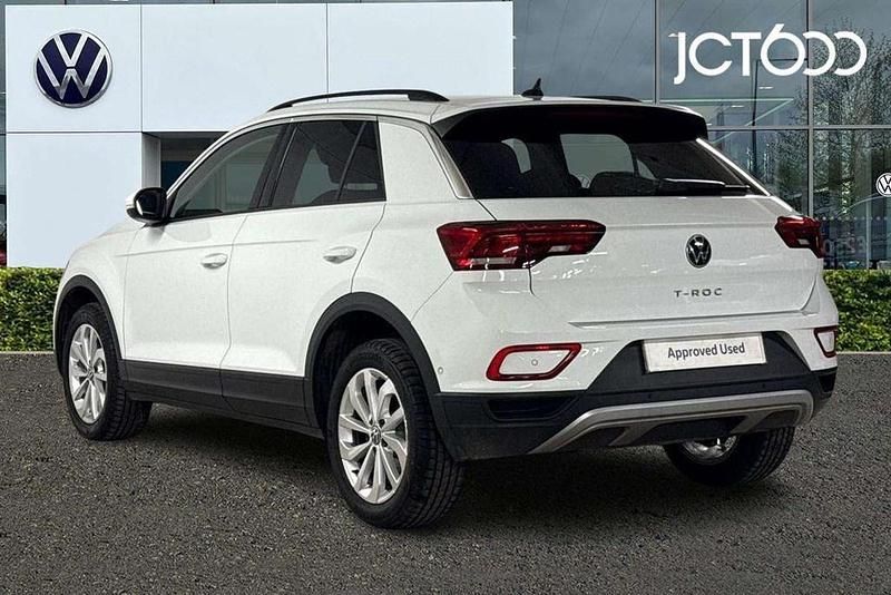 Used VW T-Roc Match 115 HP (84 kW) 2025 White SUV