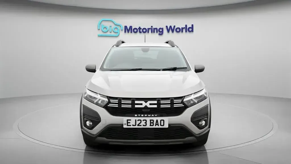 Used Dacia Sandero Journey 91 HP (66 kW) 2022 Grey Hatchback