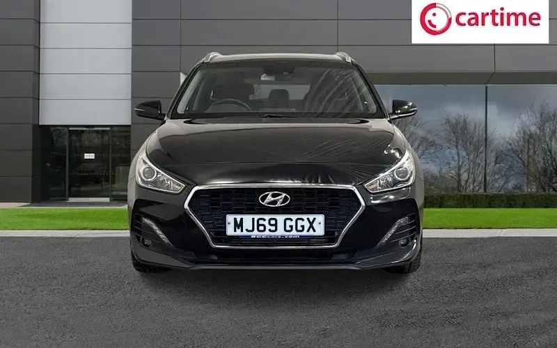 Used Hyundai i30 SE 120 HP (88 kW) 2020 Estate