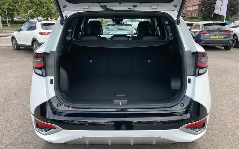 Used Kia Sportage GT-Line S 209 HP (153 kW) 2024 White SUV