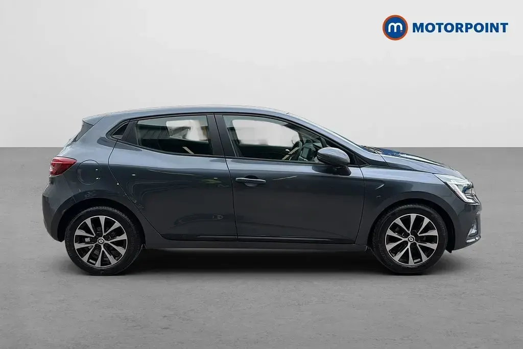 Used Renault Clio Iconic 90 HP (66 kW) 2021 Grey Hatchback
