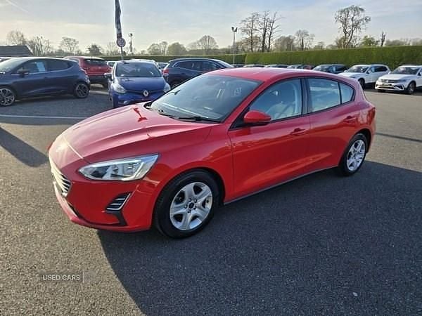 Used Ford Focus Style 95 HP (69 kW) 2019 Red Hatchback