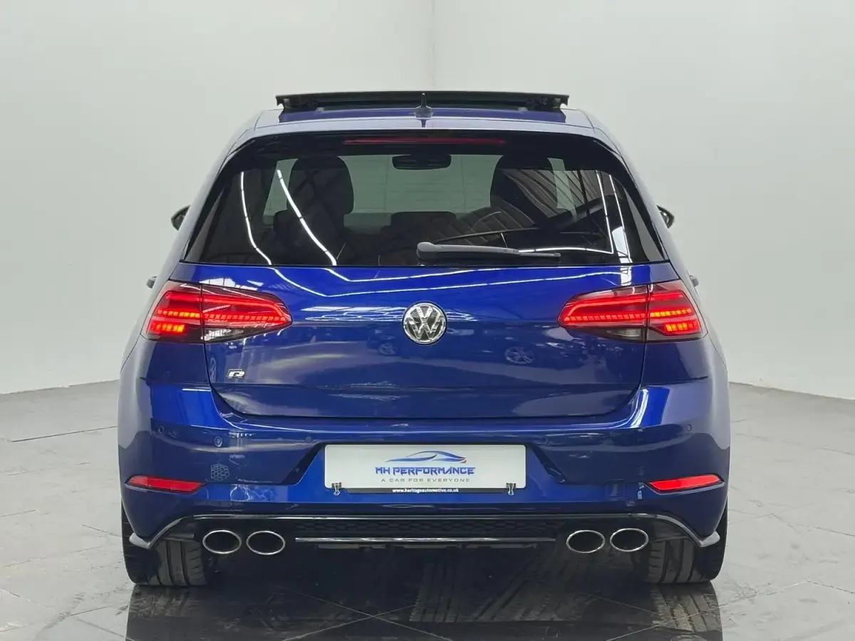 Used VW Golf VII R 300 HP (220 kW) 2019 Blue Hatchback