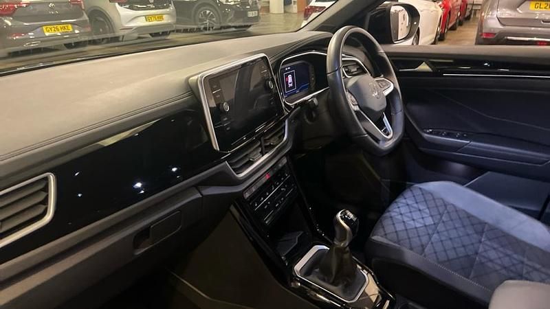 Usado VW T-Roc R-line 149 HP (109 kW) 2019 Preto SUV