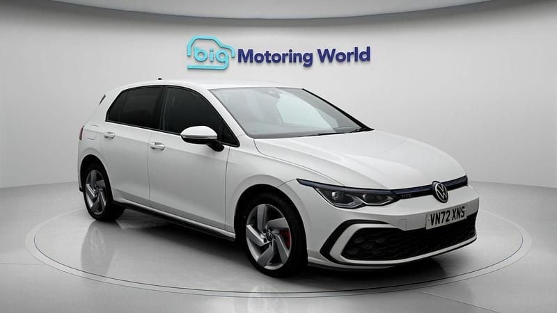 Used VW Golf VIII GTE 242 HP (177 kW) 2022 White Hatchback