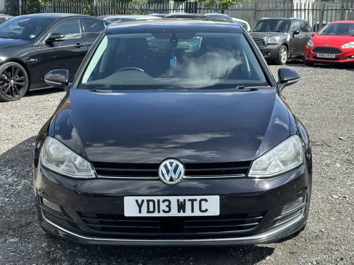 Second-hand VW Golf VII GT 150 CP (110 kW) 2013 Negru Hatchback