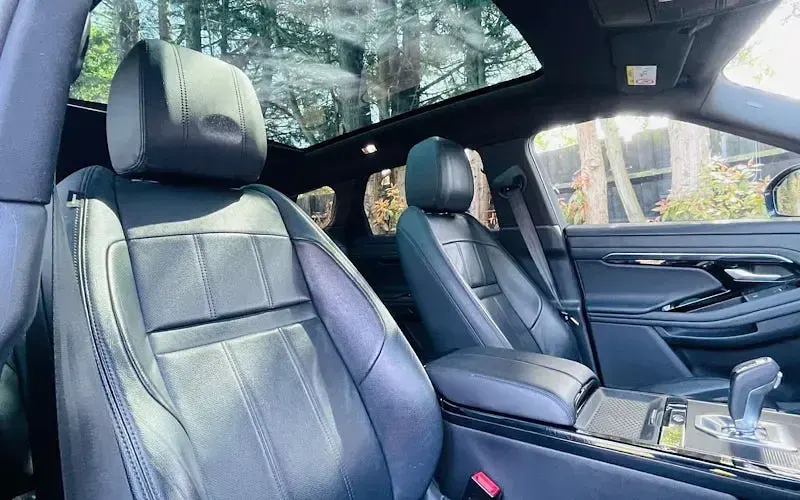 Używany Land Rover Range Rover evoque R-Dynamic 203 KM (149 kW) 2023 SUV