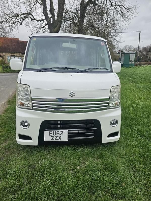 Used Suzuki Carry 2026 White Pickup