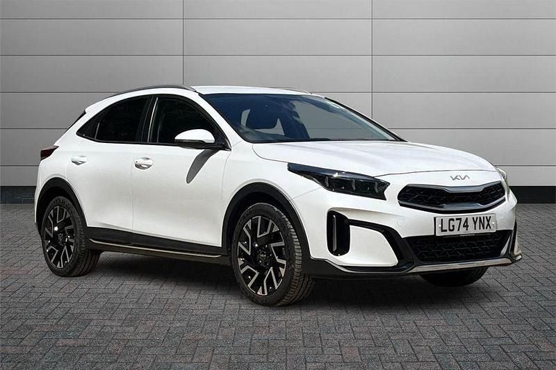 Fusion white Used 2024 Kia XCeed 2 SUV | £19,990 (A bit pricey) - Image 1/2