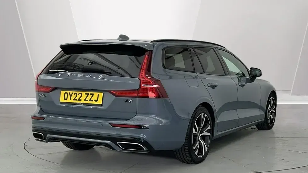 Used Volvo V60 R-Design 2022 Grey Estate