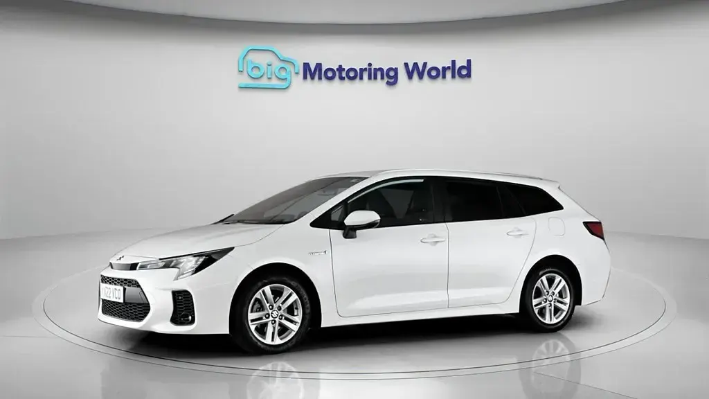 Used Suzuki Swace SZ-T 122 HP (89 kW) 2022 White Estate