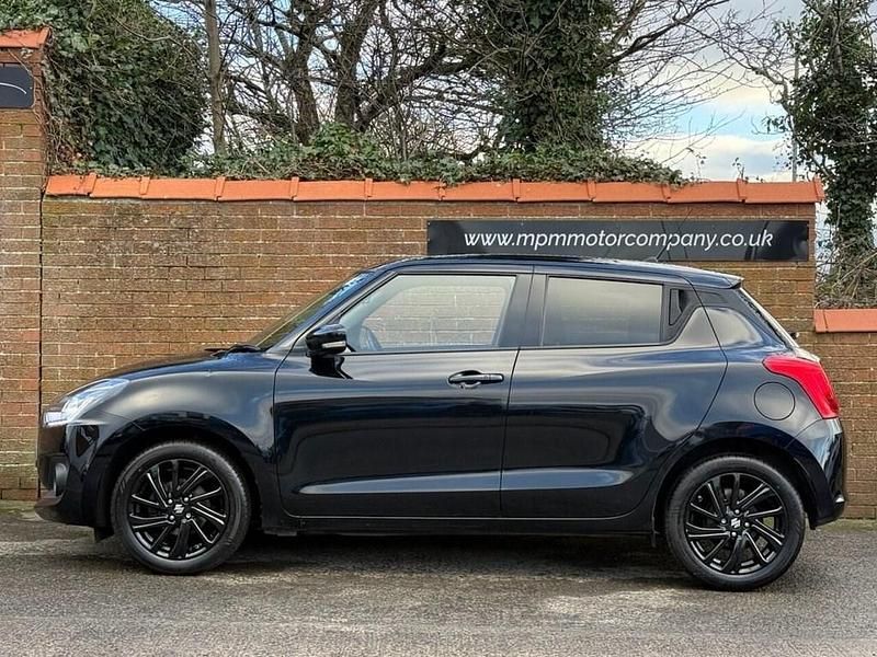 Used Suzuki Swift SZ5 83 HP (61 kW) 2022 Black Hatchback