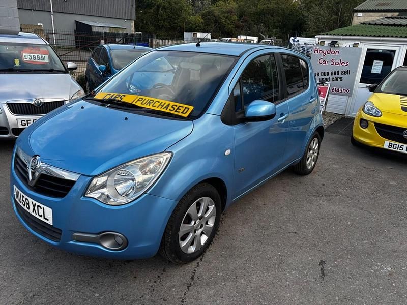 Black Used 2016 Renault Clio IV Dynamique Hatchback | £6,999 (A bit pricey) - Image 1/1