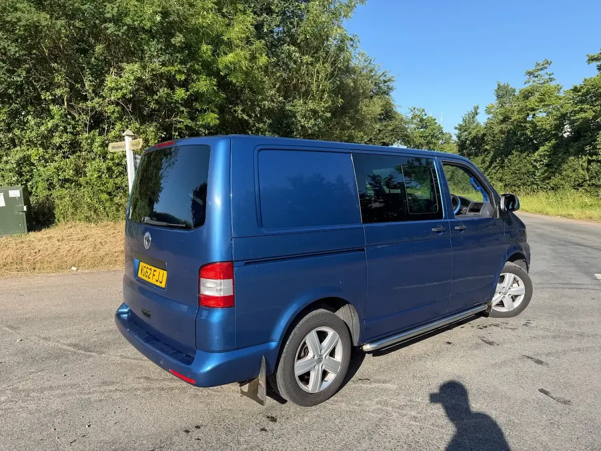 Used VW T5 180 HP (132 kW) 2012 Blue Van