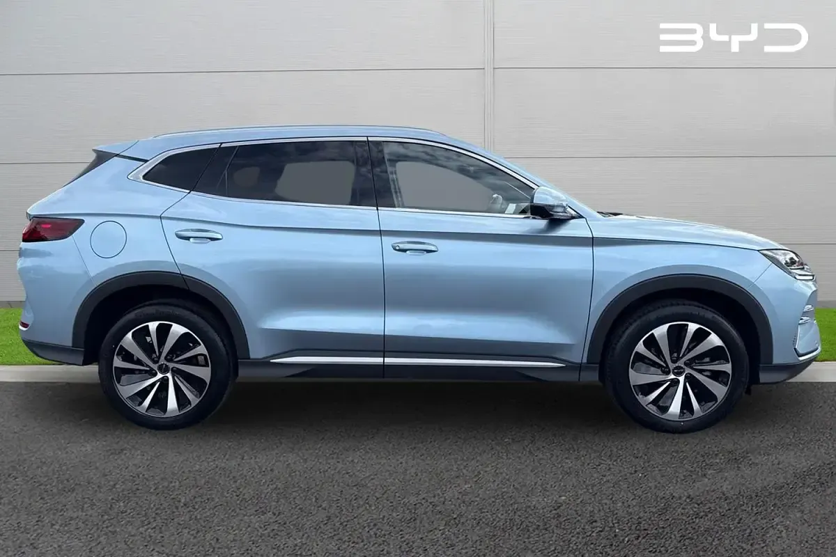 Used BYD Seal U Comfort 218 HP (160 kW) 2025 Blue SUV