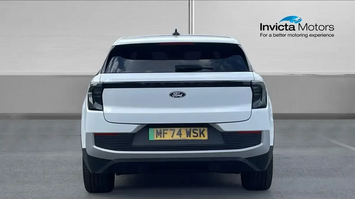 Used Ford Explorer Premium 210 kW (286 HP) 2024 White SUV