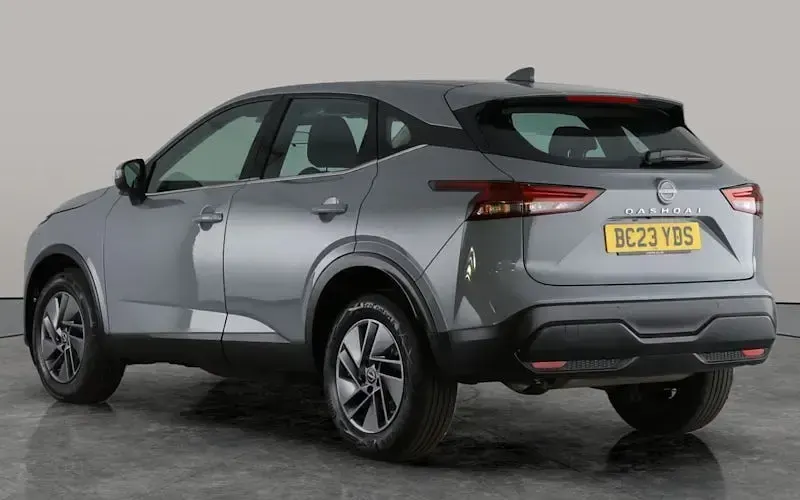 Used Nissan Qashqai Acenta Premium 140 HP (102 kW) 2023 Grey SUV