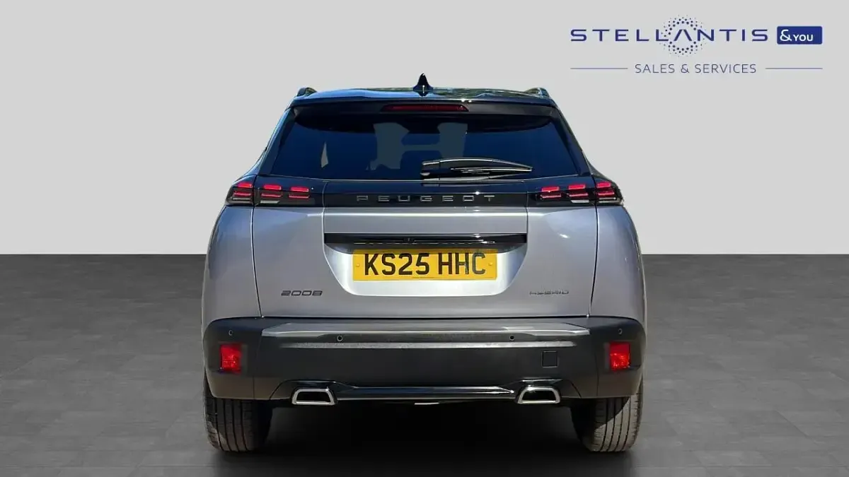 Used Peugeot 2008 GT 134 HP (98 kW) 2025 Grey SUV