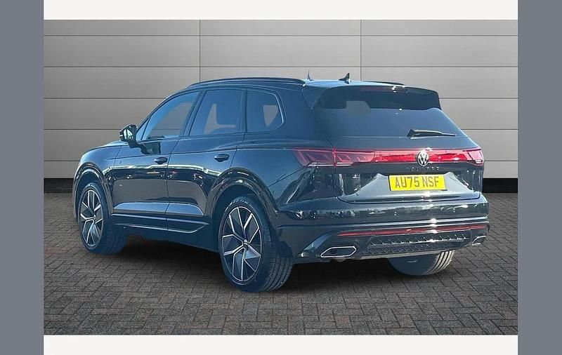 Used VW Touareg Black Edition 286 HP (210 kW) 2025 Grenadilla black SUV