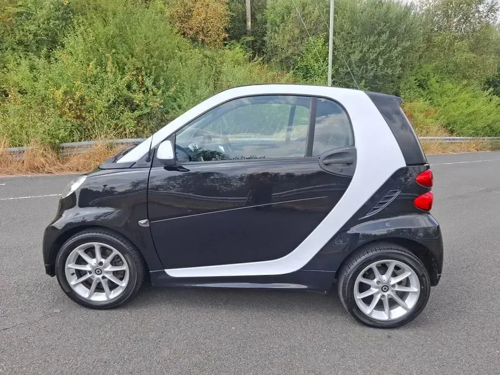 Used Smart ForTwo Coupé Passion 71 HP (52 kW) 2013 Black Coupe