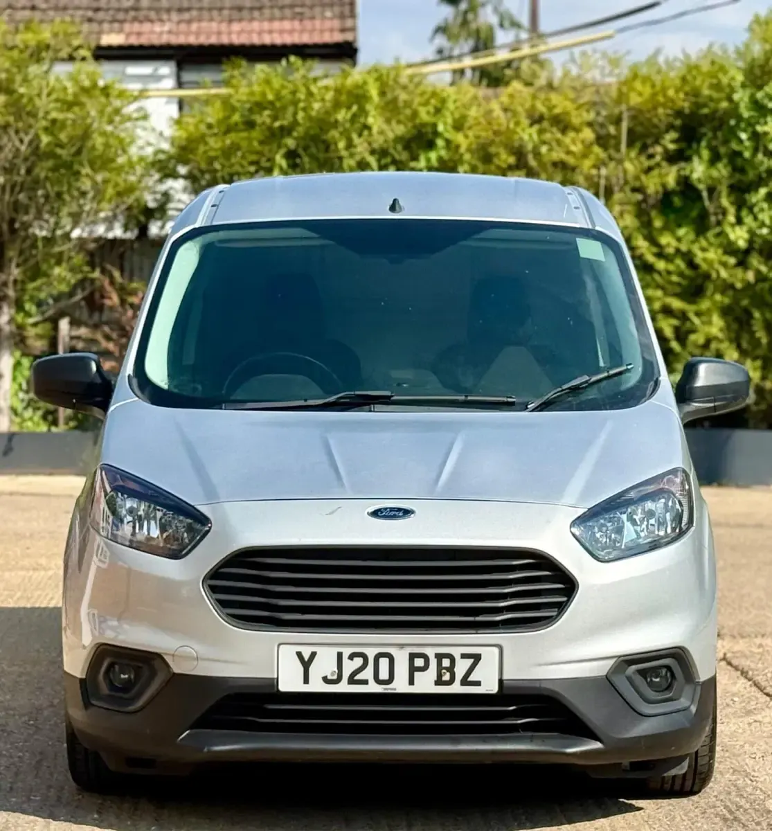 Used Ford Transit Courier Trend 2020 Silver Van