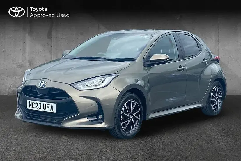 Used Toyota Yaris Design 116 HP (85 kW) 2023 Other Hatchback